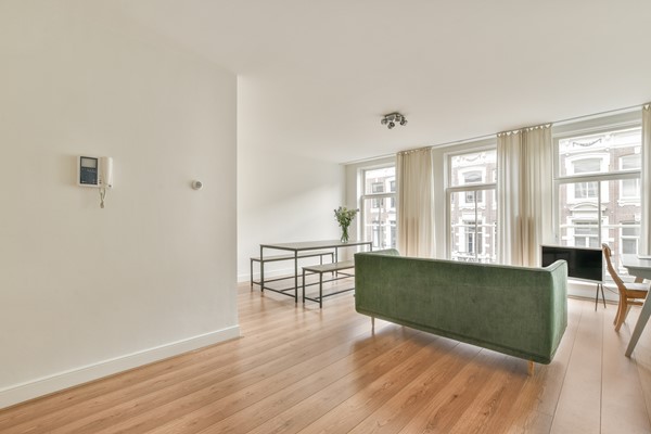 Medium property photo - Tweede Jan van der Heijdenstraat 89C, 1074 XS Amsterdam